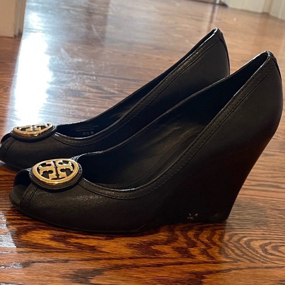 Tory Burch Black Leather Wedge - Woman Size 8.5